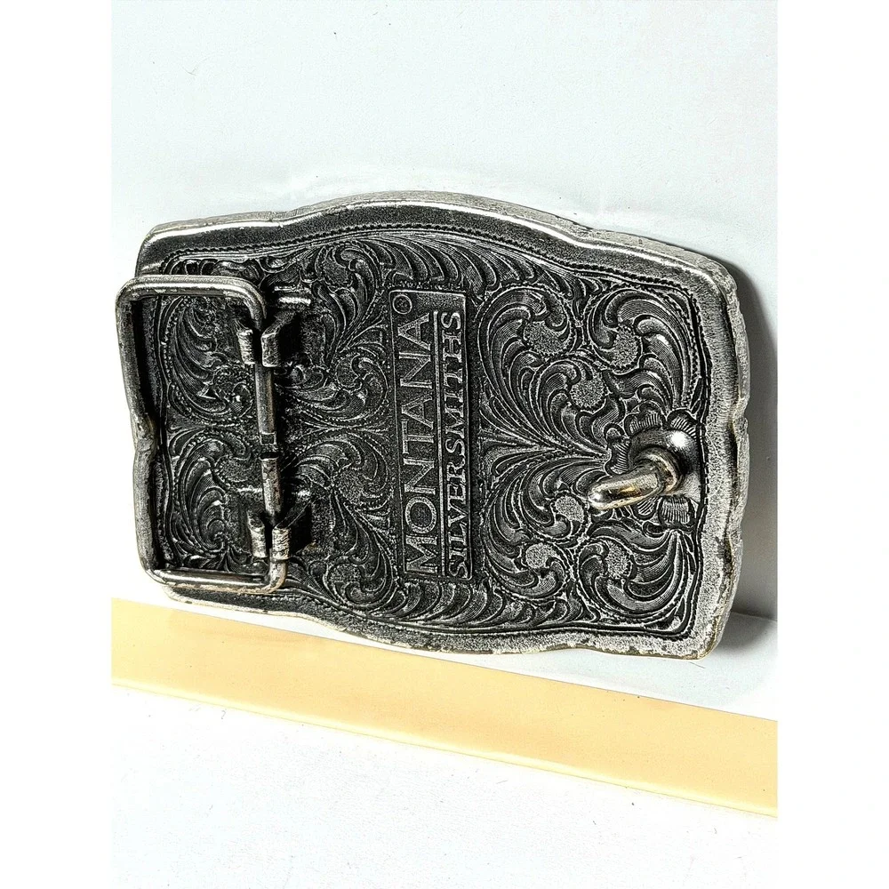 Montana Silversmiths American Flag Western Belt Buckle Silver Tone Filigree